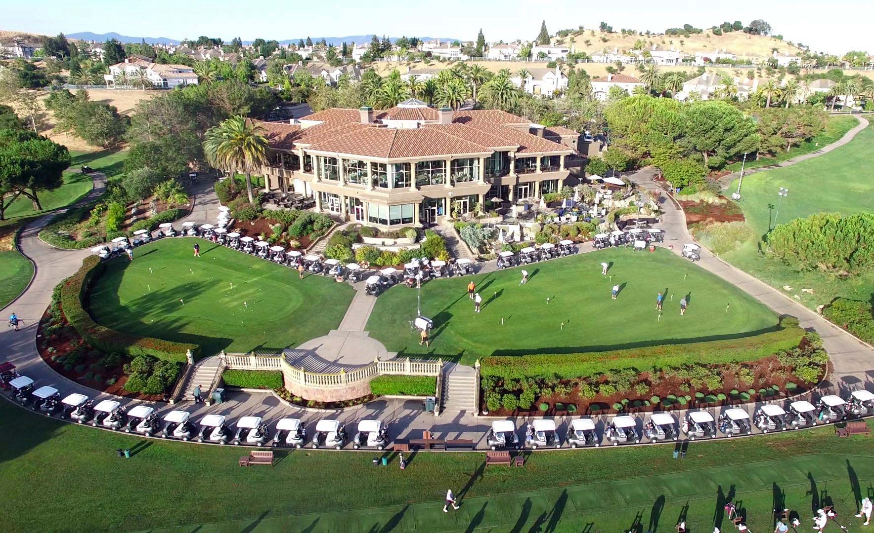 Silver Creek Valley Golf Moose