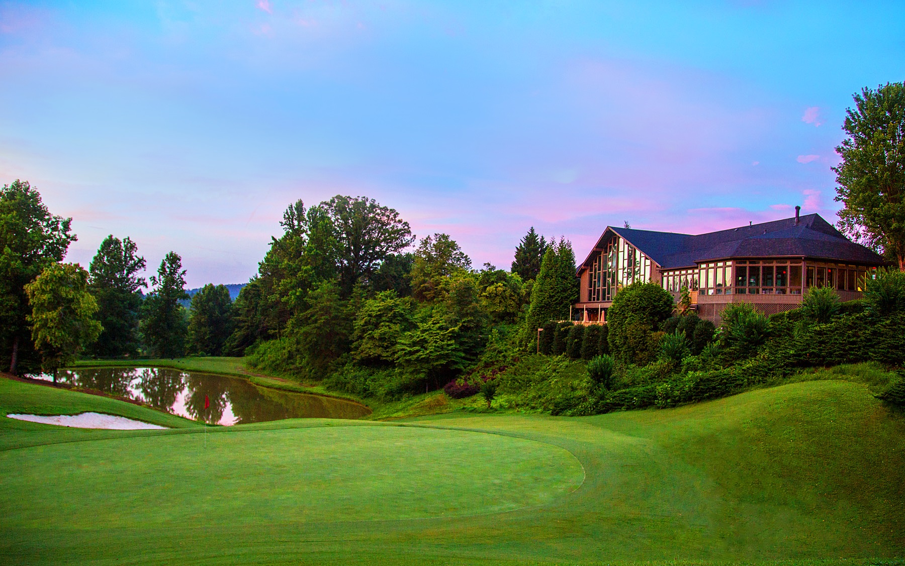 Stay & Play Golf Package at Kingwood Resort & Winery Clayton, GA